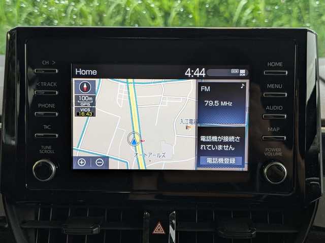 トヨタ カローラツーリング ハイブリッド G－X 栃木県 2020(令2)年 12.6万km スーパーホワイトⅡ (株)IDOMが運営する【じしゃロン宇都宮店】の自社ローン対象車両になります。こちらは現金またはオートローンご利用時の価格です。自社ローンご希望の方は別途その旨お申付け下さい/4WD/純正ディスプレイオーディオ/衝突軽減システム/レーンキープアシスト/ETC/バックカメラ/電子パーキング/オートホールド/スマートキー/プッシュスタート