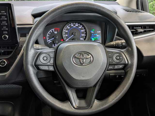 トヨタ カローラツーリング ハイブリッド G－X 栃木県 2020(令2)年 12.6万km スーパーホワイトⅡ (株)IDOMが運営する【じしゃロン宇都宮店】の自社ローン対象車両になります。こちらは現金またはオートローンご利用時の価格です。自社ローンご希望の方は別途その旨お申付け下さい/4WD/純正ディスプレイオーディオ/衝突軽減システム/レーンキープアシスト/ETC/バックカメラ/電子パーキング/オートホールド/スマートキー/プッシュスタート