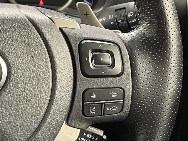 レクサス ＮＸ 300h クール&ブライト 愛知県 2020(令2)年 5.3万km セレスティアルブルーガラスフレーク 純正１０インチナビ　/（AM/FM/CD・DVD再生/SD/Bluetooth/USB/フルセグTV）/ムーンルーフ　/モデリスタエアロ（S/R)/ブラインドスポットモニター　/三眼ＬＥＤヘッドライト　/置くだけ充電　/ヘッドアップディスプレイ　/ＡＣ１００Ｖ　/レクサスセーフティシステム＋　/　　-プリクラッシュセーフティ/　　-レーントレーニングアシスト/　　-オートマチックハイビーム/　　-レーダークルーズコントロール/　　-ロードサインアシスト/　　-先行車発進告知機能/ビルトインETC2.0/電動バックドア　/シートベンチレーション/シートヒーター/ステアリングヒーター/バックカメラ/前後ドライブレコーダー/メモリー機能付パワーシート/パドルシフト/黒革シート/純正フロアマット/プッシュスタート/　　-スマートキー