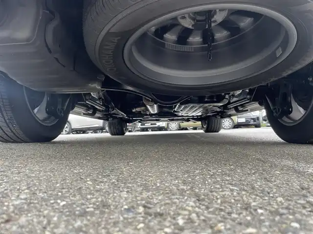 レクサス ＬＸ 600 神奈川県 2024(令6)年 0.2万km ソニッククォーツ １オーナー/サンルーフ/モデリスタエアロ/クールBOX/デジタルインナーミラー/ワイヤレススマホ充電/ヘーゼル本革シート/・前席パワーシート/・ヒーター＆ベンチレーター（1.2列目）/ステアリングヒーター/レクサスセーフティ＋/・プリクラッシュセーフティ/・レーントレーシングアシスト/・レーダークルーズコントロール/・アダプティブハイビーム/ビルトイン２．０ETC/前後ドライブレコーダー/純正フロアマット/イージークローザードア/スマートキーX2、カードキー/新車時手帳・取説