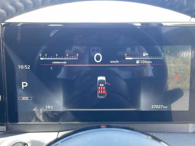 日産 セレナ X V 岩手県 2023(令5)年 2.7万km ミディアムブルーメタリック 純正12.3インチコネクトナビ/フリップダウンモニター/フルセグTV/アラウンドビューモニター/ビルトインETC/プロパイロット/衝突被害軽減ブレーキ/レーンキープアシスト/横滑り防止装置/アイドリングストップ/オートライト/オートハイビーム/LEDヘッドライト/フォグランプ/スマートキー/プッシュスタート/電動格納ミラー/純正フロアマット/純正ドアバイザー/保証書/取扱説明書