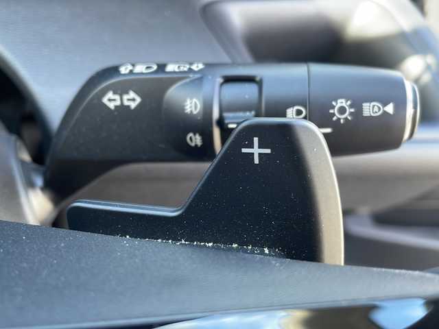 日産 セレナ X V 岩手県 2023(令5)年 2.7万km ミディアムブルーメタリック 純正12.3インチコネクトナビ/フリップダウンモニター/フルセグTV/アラウンドビューモニター/ビルトインETC/プロパイロット/衝突被害軽減ブレーキ/レーンキープアシスト/横滑り防止装置/アイドリングストップ/オートライト/オートハイビーム/LEDヘッドライト/フォグランプ/スマートキー/プッシュスタート/電動格納ミラー/純正フロアマット/純正ドアバイザー/保証書/取扱説明書