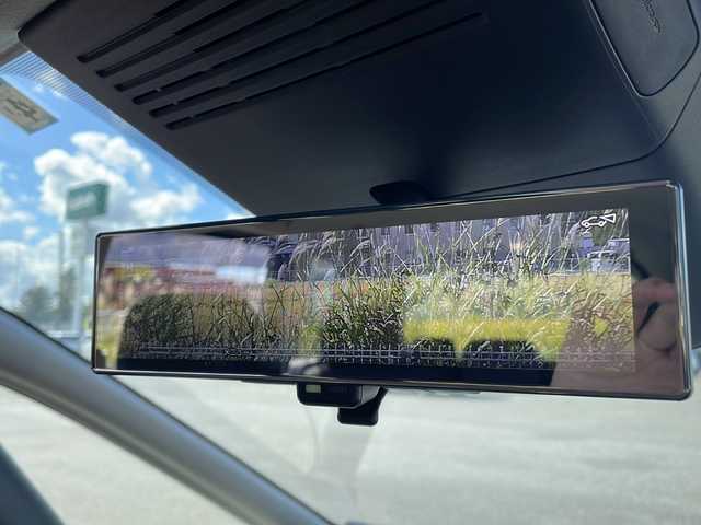 日産 セレナ X V 岩手県 2023(令5)年 2.7万km ミディアムブルーメタリック 純正12.3インチコネクトナビ/フリップダウンモニター/フルセグTV/アラウンドビューモニター/ビルトインETC/プロパイロット/衝突被害軽減ブレーキ/レーンキープアシスト/横滑り防止装置/アイドリングストップ/オートライト/オートハイビーム/LEDヘッドライト/フォグランプ/スマートキー/プッシュスタート/電動格納ミラー/純正フロアマット/純正ドアバイザー/保証書/取扱説明書