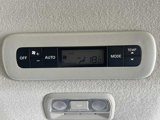 日産 セレナ X V 岩手県 2023(令5)年 2.7万km ミディアムブルーメタリック 純正12.3インチコネクトナビ/フリップダウンモニター/フルセグTV/アラウンドビューモニター/ビルトインETC/プロパイロット/衝突被害軽減ブレーキ/レーンキープアシスト/横滑り防止装置/アイドリングストップ/オートライト/オートハイビーム/LEDヘッドライト/フォグランプ/スマートキー/プッシュスタート/電動格納ミラー/純正フロアマット/純正ドアバイザー/保証書/取扱説明書