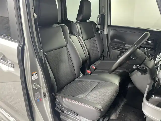 スズキ スペーシア カスタム HYBRID XS 沖縄県 2020(令2)年 4万km アフタヌーングリーン 禁煙車　/社外オーディオ　/（ＢＴ　ＵＳＢ　ＡＵＸ）/両側パワースライドドア　/コーナーセンサー　/レーンアシスト　/衝突軽減システム　/ハーフレザー　/シートヒーター　/純正アルミホイール　/ＬＥＤヘッドライト/オートライト/スマートキー/スペアキー