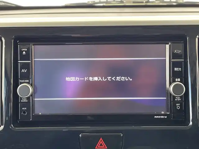 日産 デイズ ルークス ハイウェイスターX 栃木県 2019(令1)年 3.1万km スターリングシルバーM 純正メモリナビ/（CD/DVD/フルセグTV/Bluetooth/SD/AUX）/全方位カメラ/純正サイド・リアエアロ/コーナーセンサー/前方ドライブレコーダー/片側パワースライドドア/禁煙車/オートライト/LEDヘッドライト/横滑り防止装置/Fフォグランプ/ドアバイザー/ウィンカーミラー/サーキュレーター/スマートキー/プッシュスタート/アイドリングストップ/純正14インチアルミホイール/純正フロアマット