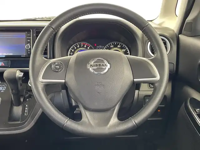 日産 デイズ ルークス ハイウェイスターX 栃木県 2019(令1)年 3.1万km スターリングシルバーM 純正メモリナビ/（CD/DVD/フルセグTV/Bluetooth/SD/AUX）/全方位カメラ/純正サイド・リアエアロ/コーナーセンサー/前方ドライブレコーダー/片側パワースライドドア/禁煙車/オートライト/LEDヘッドライト/横滑り防止装置/Fフォグランプ/ドアバイザー/ウィンカーミラー/サーキュレーター/スマートキー/プッシュスタート/アイドリングストップ/純正14インチアルミホイール/純正フロアマット