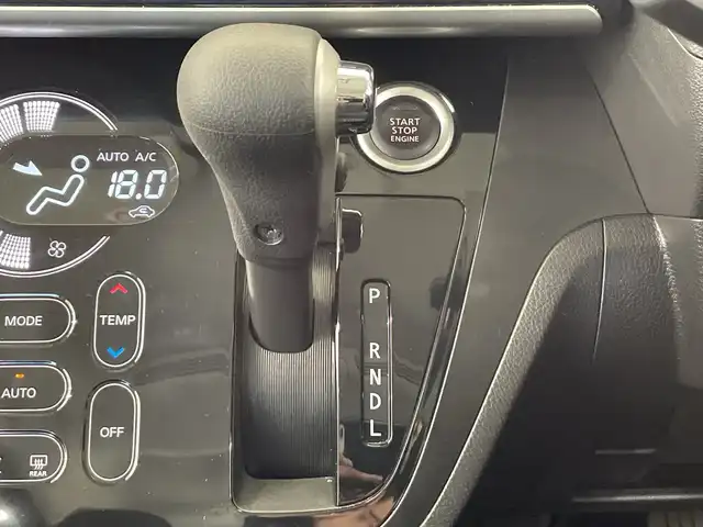 日産 デイズ ルークス ハイウェイスターX 栃木県 2019(令1)年 3.1万km スターリングシルバーM 純正メモリナビ/（CD/DVD/フルセグTV/Bluetooth/SD/AUX）/全方位カメラ/純正サイド・リアエアロ/コーナーセンサー/前方ドライブレコーダー/片側パワースライドドア/禁煙車/オートライト/LEDヘッドライト/横滑り防止装置/Fフォグランプ/ドアバイザー/ウィンカーミラー/サーキュレーター/スマートキー/プッシュスタート/アイドリングストップ/純正14インチアルミホイール/純正フロアマット