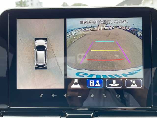 スズキ フロンクス 富山県 2024(令6)年 1.7万km 白Ⅱ 禁煙車/４ＷＤ/ワンオーナー/純正9インチディスプレイオーディオ/全方位カメラ/フルセグＴＶ/レーダークルーズコントロール/レーンキープアシスト/衝突軽減ブレーキ/ブラインドスポットモニター/コーナーセンサー/ＭＴモード付ＡＴ/ダウンヒルアシストコントロール/純正フロアマット/純正アルミホイール/シートヒーター/オートライト/ETC/スマートキー/スペアキー/保証書・記録簿/取扱説明書
