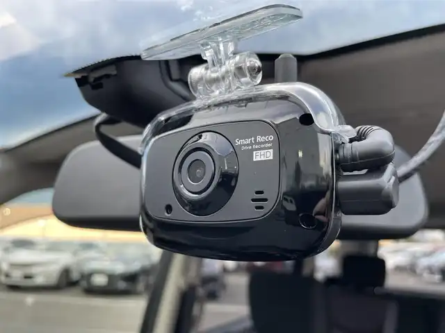 日産 セレナ ハイウェイスター Sハイブリッド 東京都 2013(平25)年 4.9万km オーロラモーヴ 純正ナビ（MM112-W）/CD/AM/FM/SD/iPod/TV/AUX/バックカメラ/左側パワースライドドア/クルーズコントロール/前後ドライブレコーダー（WHSR-510)/純正16インチAW/プッシュスタート/スマートキー