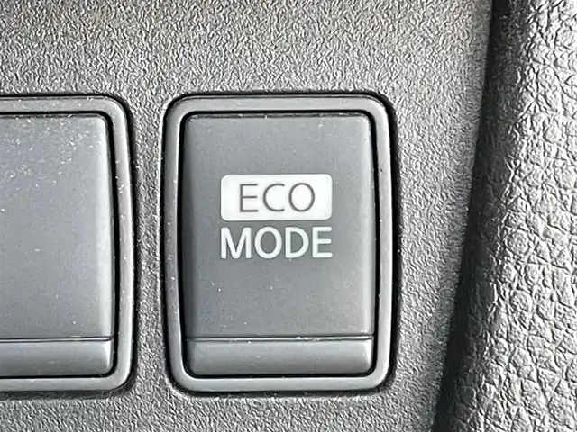 日産 セレナ ハイウェイスター Sハイブリッド 東京都 2013(平25)年 4.9万km オーロラモーヴ 純正ナビ（MM112-W）/CD/AM/FM/SD/iPod/TV/AUX/バックカメラ/左側パワースライドドア/クルーズコントロール/前後ドライブレコーダー（WHSR-510)/純正16インチAW/プッシュスタート/スマートキー