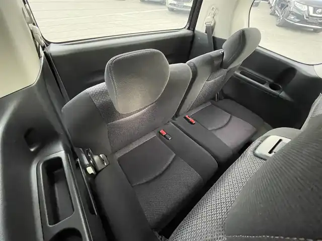 日産 セレナ ハイウェイスター Sハイブリッド 東京都 2013(平25)年 4.9万km オーロラモーヴ 純正ナビ（MM112-W）/CD/AM/FM/SD/iPod/TV/AUX/バックカメラ/左側パワースライドドア/クルーズコントロール/前後ドライブレコーダー（WHSR-510)/純正16インチAW/プッシュスタート/スマートキー