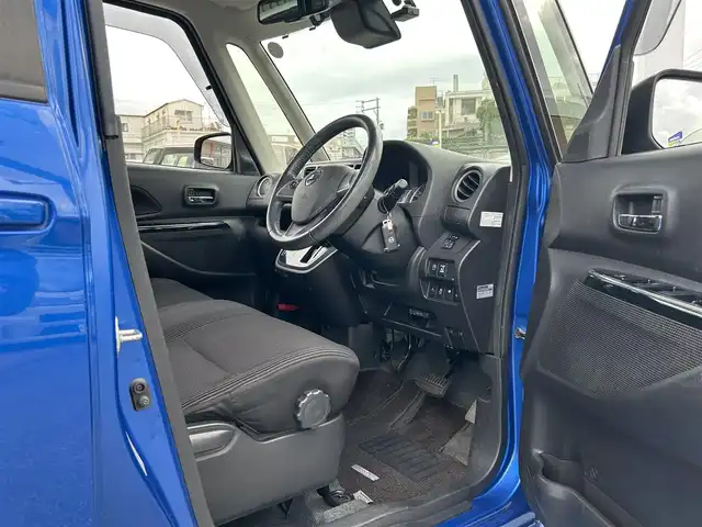 日産 デイズ ルークス ハイウェイスターX 沖縄県 2017(平29)年 5.4万km オーシャンブルーP (株)IDOMが運営する【じしゃロンコザ店】の自社ローン専用車両になりますこちらは現金またはオートローンご利用時の価格です。自社ローンご希望の方は別途その旨お申付け下さい/ＥＴＣ　/ドライブレコーダー　/全方位カメラ　/片側パワースライドドア　/純正フロアマット　/横滑り防止装置　/オートマチックハイビーム　/衝撃軽減ブレーキ　/スマートキー　/プッシュスタート　/スペアキー