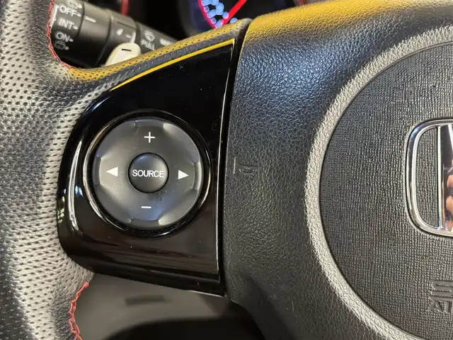 ホンダ Ｎ ＯＮＥ RS 群馬県 2018(平30)年 4.4万km サンセットオレンジⅡ ホンダセンシング/・衝突軽減ブレーキ/・オートライト/・クルーズコントロール/・横滑り防止/純正オーディオ/・AM/FM/AUX/パドルシフト/LEDヘッドライト/LEDフォグランプ/ETC/純正フロアマット/純正ドアバイザー/15インチアルミホイール/スマートキー/ぴプッシュスタート