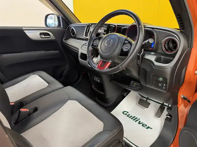 ホンダ Ｎ ＯＮＥ RS 群馬県 2018(平30)年 4.4万km サンセットオレンジⅡ ホンダセンシング/・衝突軽減ブレーキ/・オートライト/・クルーズコントロール/・横滑り防止/純正オーディオ/・AM/FM/AUX/パドルシフト/LEDヘッドライト/LEDフォグランプ/ETC/純正フロアマット/純正ドアバイザー/15インチアルミホイール/スマートキー/ぴプッシュスタート