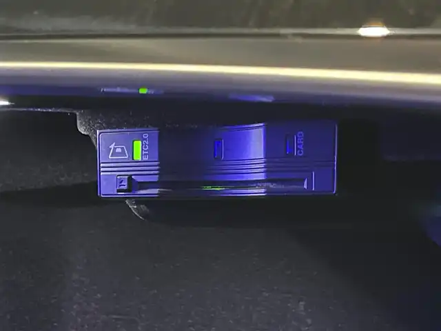 メルセデス・ベンツ Ｓ５６０Ｌ スポーツリミテッド 鹿児島県 2020(令2)年 1.3万km ダイヤモンドホワイト 純正HDDナビ/全方位カメラ/Bluetoothオーディオ/アダブティブクルーズコントロール/サンルーフ/黒革シート/全席シートヒーター/エアシート/全席パワーシート/純正2.0ETC/純正エアサスペンション/全ドアイージークローザー/アクティブブレーキアシスト/レーンチェンジアシスト/ブラインドスポットアシスト/アイドリングストップ/電動リアゲート/前後コーナーセンサー/純正フロアマット/パドルシフト/保証書/取扱説明書/スペアキー1本(スマートキー)