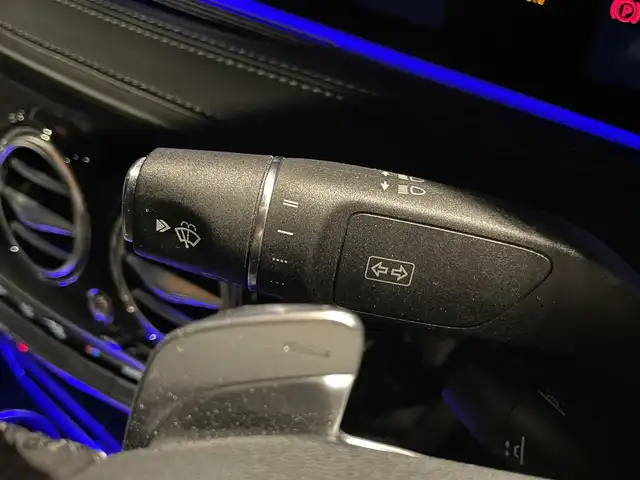 メルセデス・ベンツ Ｓ５６０Ｌ スポーツリミテッド 鹿児島県 2020(令2)年 1.3万km ダイヤモンドホワイト 純正HDDナビ/全方位カメラ/Bluetoothオーディオ/アダブティブクルーズコントロール/サンルーフ/黒革シート/全席シートヒーター/エアシート/全席パワーシート/純正2.0ETC/純正エアサスペンション/全ドアイージークローザー/アクティブブレーキアシスト/レーンチェンジアシスト/ブラインドスポットアシスト/アイドリングストップ/電動リアゲート/前後コーナーセンサー/純正フロアマット/パドルシフト/保証書/取扱説明書/スペアキー1本(スマートキー)