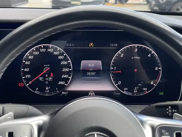 メルセデス・ベンツ Ｍ・ベンツ Ｅ２２０ｄ アバンギャルド AMGライン 山梨県 2019(令1)年 2.9万km オブシディアンブラック 後期　/レザーＥＸＣ　/ＳＲ　/黒革　/パヒュームＡ　/ＨＵＤ　/純正ＨＤＤナビ　/全周囲カメラ　/マルチアンビエントＬ　/フルセグ　/カープレイ　/ＡＣＣ　/ＬＫＡ　/ＢＳＡ　/パイロットＡ　/全席シートＨ　/Ｐトランク　/Ｐシート