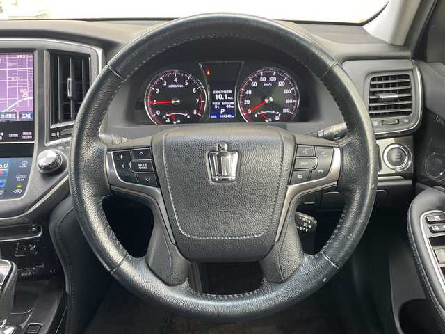 トヨタ クラウン アスリート S 秋田県 2013(平25)年 10.5万km ブラック 純正ナビ/Bluetooth/TV(フルセグ)/CD/DVD/クルコン /コーナーセンサー　/バックカメラ　/パノラミックムーンルーフ /パワーシート　/ドラレコ　/社外フロアマット　/オートライト　/ETC(ビルトイン) /ABS　/純正エアロ　/社外アルミホイール