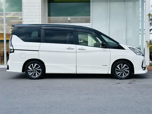 日産 セレナ