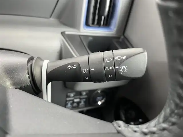 ダイハツ タント カスタム RS 高知県 2019(令1)年 5.4万km シャイニングホワイトパール 純正ナビ/CD/DVD /Bluetooth接続　/フルセグTV/アラウンドビューモニター/両側パワースライドドア/ドライブレコーダー/ETC/レーダークルーズコントロール/LEDヘッドライト/スマートキー