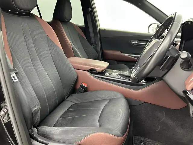 トヨタ クラウン ハイブリッド RS 福岡県 2019(平31)年 7.5万km プレシャスブラックパール 純正ナビ　/バックカメラ　/ＥＴＣ２．０　/ドラレコ　/ＡＣＣ　/コーナーセンサー　/衝突軽減　/レーンキープ　/ＢＳＭ　/ＰＫＳＢ　/ＲＣＴＡ　/ＨＵＤ　/ＭＴモード付き　/パワーシート　/シートヒーター　/ステアリングヒーター