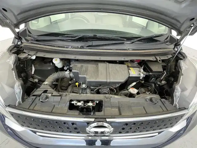 日産 デイズ ルークス HWS X Vセレクション 滋賀県 2017(平29)年 4.4万km プレミアムパープルP 禁煙車/純正ナビ/CD.DVD.Bluetooth.フルセグ/アラウンドビューモニター/衝突軽減ブレーキ/両側パワースライドドア/ハーフレザーシート/アイドリングストップ/オートライト/オートハイビーム/LEDヘッドライト/ステアリングスイッチ/ETC/前方ドライブレコーダー/テレビキャンセラー/スマートキー