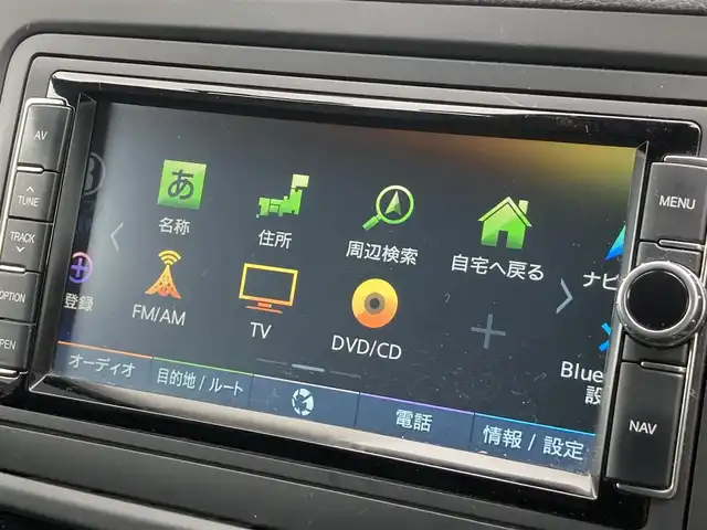 フォルクスワーゲン シャラン TDI ハイライン 熊本県 2020(令2)年 4.2万km ピュアホワイト ・スマートキー/・プッシュスタート/・フロントアシスト/・レーンキープアシスト/・リアトラフィックモニター/・ブラインドスポットモニター/・AFS/・ドライバーアラート/・両側パワースライドドア/・ハーフレザーシート/・前席シートヒーター /・純正メモリナビ/　【DVD・Bluetooth・USB・SD・MSV】/・フルセグTV/・バックカメラ/・ETC/・ドライブレコーダー(前後録画)/・パワーバックドア/・LEDヘッドランプ/・フォグランプ/・純正マット