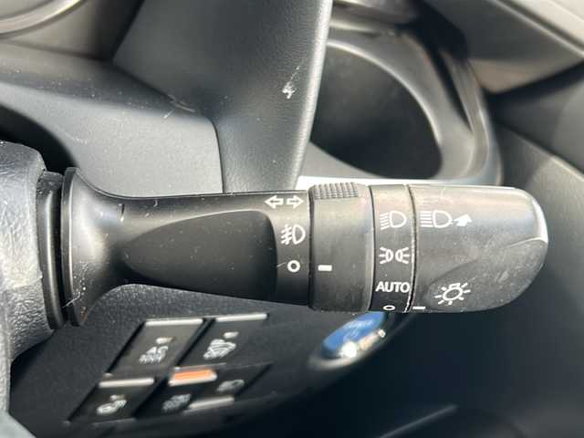 トヨタ ヴェルファイア ハイブリット ZR Gエディション 山形県 2019(令1)年 6.2万km ホワイトパールクリスタルシャイン 4WD/衝突被害軽減システム/サンルーフ/純正ナビ/（Bluetooth/CD/DVD/フルセグ)/BSM/レーダークルーズコントロール/AFS/全方位カメラ/フリップダウンモニター/両側パワースライドドア/レザーシート/JBLオーディオスピーカー/電動パーキングブレーキ/パーキングアシスト/電動リアゲート/シートメモリ/前後コーナーセンサー/D＋N席パワーシート/D＋N席シートヒーター/D＋N席エアシート/ステアリングヒーター/ビルトインETC2.0/電動格納ミラー/ウィンカーミラー/純正ホイール/純正フロアマット/オットマン/LEDヘッドライト/スマートキー