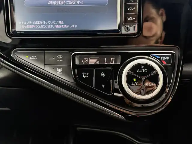 トヨタ アクア S スタイルブラック 岩手県 2018(平30)年 2万km ダークブルーマイカ トヨタセーフティセンスC/　　・プリクラッシュセーフティ/　　・レーンディパーチャーアラート/　　・オートマチックハイビーム/純正メモリナビ/　　CD/DVD/BT/ワンセグTV/バックカメラ/オートライト/ステリングスイッチ/オートライト/スマートキー