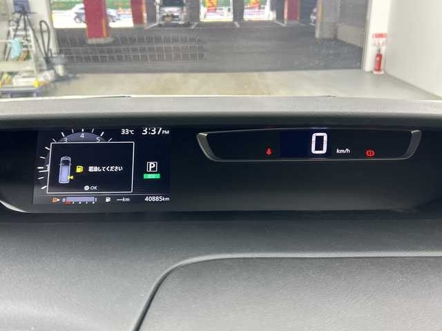 日産 セレナ ハイウェイスター Vセレクション 愛知県 2018(平30)年 4.1万km ブリリアントホワイトパール 純正９インチナビ(MM517D-L)　/（フルセグTV/ＣＤ/ＤＶＤ/Ｂｌｕｅｔｏｏｔｈ）　/フリップダウンモニター　/全方位カメラ/衝突軽減ブレーキ/クルーズコントロール/コーナーセンサー/ＥＴＣ　/ドライブレコーダー　/パーキングアシスト　/両側パワースライドドア/ＬＥＤヘッドライト/フォグランプ/スマートキー/純正アルミホイール/純正フロアマット