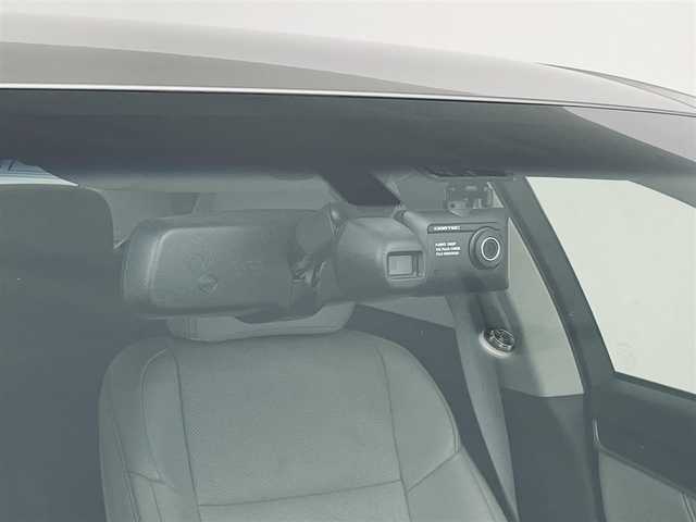 レクサス ＧＳ 350 Iパッケージ 道央・札幌 2015(平27)年 3.9万km ソニックチタニウム ・ワンオーナー/・４WD/・寒冷地仕様/・メーカーナビ/　CD/DVD/Blu-ray/SD/BT/フルセグ/・バックカメラ/・ステアリングスイッチ/・ビルトインETC/・前後ドライブレコーダー/・プリクラッシュセーフティ/・レーンキープアシスト/・レーダークルーズコントロール/・クリアランスソナー/・オートハイビーム/・BSM/・レザーシート/・前席パワーシート/・前席エア/シートヒーター/・電動リアトランク/・キセノンヘッドライト/・フォグライト/・ヘッドライトウォッシャー/・プッシュスタート/・スマートキー/・純正フロアマット/・ドアバイザー/・純正AW付スタッドレス積込/　225/50/R17
