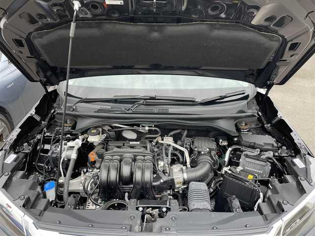 ホンダ ＷＲ－Ｖ Z+ ブラックスタイル 群馬県 2025(令7)年 0.1千km クリスタルブラックパール 登録済み未使用車/ホンダセンシング/・衝突軽減ブレーキ/・アダプティブクルーズコントロール/・車線維持支援/・踏み間違い衝突軽減システム/・パーキングセンサー/・先行車発進お知らせ/・標識認識/・オートハイビーム/純正9インチホンダコネクトナビ/　　Bluetooth/フルセグ/FM/AM/    AppleCarPlay/AndroidAuto/BLACKSTYLE/バックカメラ/ハーフレザーシート/オートLEDヘッドライト/フォグランプ/純正17AW/革巻きステアリング