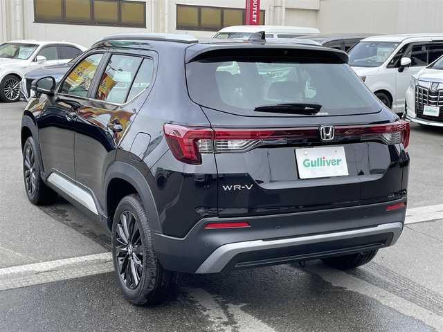 ホンダ ＷＲ－Ｖ Z+ ブラックスタイル 群馬県 2025(令7)年 0.1千km クリスタルブラックパール 登録済み未使用車/ホンダセンシング/・衝突軽減ブレーキ/・アダプティブクルーズコントロール/・車線維持支援/・踏み間違い衝突軽減システム/・パーキングセンサー/・先行車発進お知らせ/・標識認識/・オートハイビーム/純正9インチホンダコネクトナビ/　　Bluetooth/フルセグ/FM/AM/    AppleCarPlay/AndroidAuto/BLACKSTYLE/バックカメラ/ハーフレザーシート/オートLEDヘッドライト/フォグランプ/純正17AW/革巻きステアリング