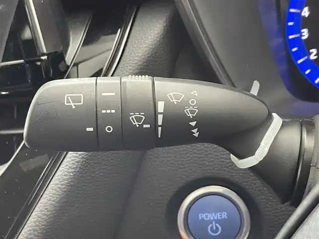 トヨタ カローラツーリング ハイブリッド W×B 50ミリオンED 広島県 2022(令4)年 2.4万km プラチナホワイトパールマイカ 禁煙車/純正ディスプレイオーディオ/(Bluetooth/Miracast)/バックカメラ/シートヒーター/レーダークルコン/ステアリングヒーター/BSM/LEDヘッドライト/オートハイビーム/スマートキー/スペアキー/プッシュスタート