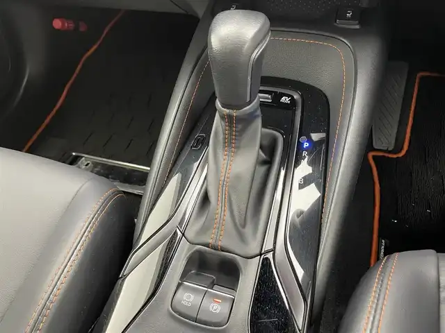 トヨタ カローラツーリング ハイブリッド W×B 50ミリオンED 広島県 2022(令4)年 2.4万km プラチナホワイトパールマイカ 禁煙車/純正ディスプレイオーディオ/(Bluetooth/Miracast)/バックカメラ/シートヒーター/レーダークルコン/ステアリングヒーター/BSM/LEDヘッドライト/オートハイビーム/スマートキー/スペアキー/プッシュスタート