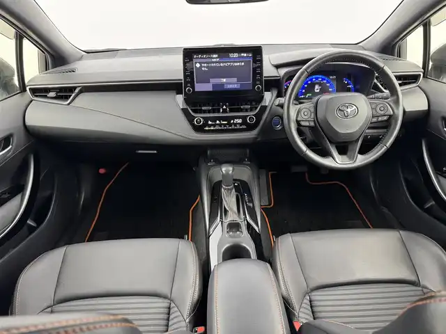 トヨタ カローラツーリング ハイブリッド W×B 50ミリオンED 福岡県 2022(令4)年 2.4万km プラチナホワイトパールマイカ 禁煙車/純正8型ディスプレイオーディオ/(Bluetooth/Miracast)/バックカメラ/シートヒーター/レーダークルコン/ステアリングヒーター/BSM/LEDヘッドライト/オートハイビーム/スマートキー/スペアキー/プッシュスタート