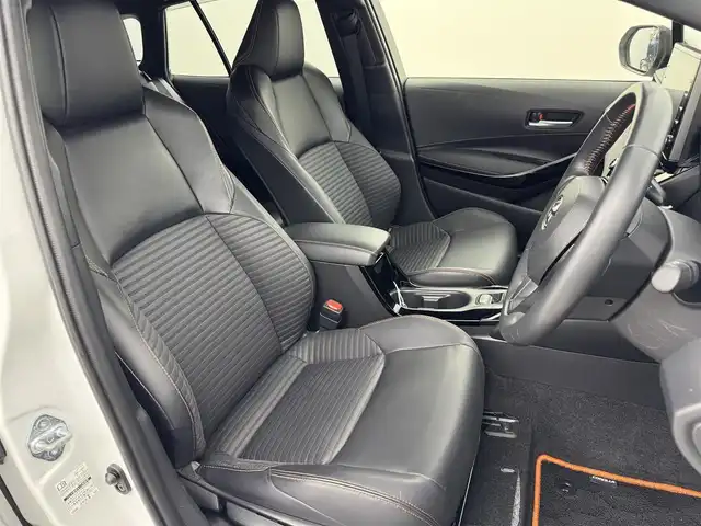 トヨタ カローラツーリング ハイブリッド W×B 50ミリオンED 福岡県 2022(令4)年 2.4万km プラチナホワイトパールマイカ 禁煙車/純正8型ディスプレイオーディオ/(Bluetooth/Miracast)/バックカメラ/シートヒーター/レーダークルコン/ステアリングヒーター/BSM/LEDヘッドライト/オートハイビーム/スマートキー/スペアキー/プッシュスタート
