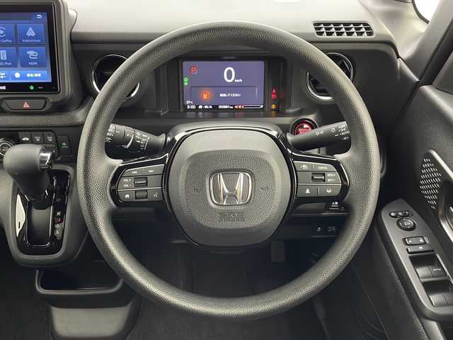 ホンダ Ｎ ＢＯＸ カスタム 千葉県 2024(令6)年 0.4万km クリスタルブラックパール Gathersディスプレイオーディオ/Honda SENSING/追従クルーズコントロール/レーンキープアシスト/衝突軽減ブレーキ/オートマチックハイビーム/LEDヘッドライト/バックカメラ/前側ドライブレコーダー/ビルトインETC/前席シートヒーター/スマートキー/プッシュスタート