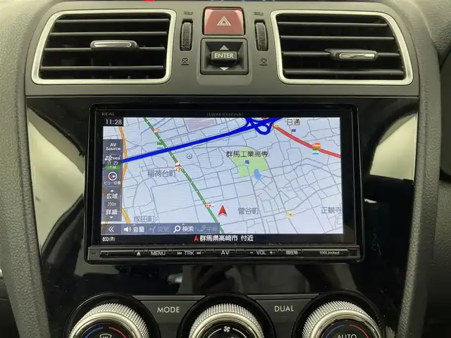 スバル フォレスター Xブレイク 群馬県 2016(平28)年 2.4万km クリスタルホワイトP アドバンスドセイフティパッケージ/・アダプティブドライビングビーム/・スバルリヤビークルディティクション(後側方警戒支援システム)/運転席&助手席8ウェイパワーシート（前後スライド/前チルト/リフター/リクライニング）/キーレスアクセス&プッシュスタート（暗証コード式キーレスエントリー付）/＝＝＝＝＝/DIATONE SOUND7インチナビ/・AM/FM/CD/DVD/USB/SD/Bluetooth/フルセグTV/バックカメラ/アイサイトVer3/・プリクラッシュブレーキ/・アクティブレーンキープ(車線逸脱抑制)/・車線逸脱警報/ふらつき警報/・AT誤発進/誤後進抑制制御/アイドリングストップ/前席シートヒーター/前後ドライブレコーダー/ルーフレール/ETC