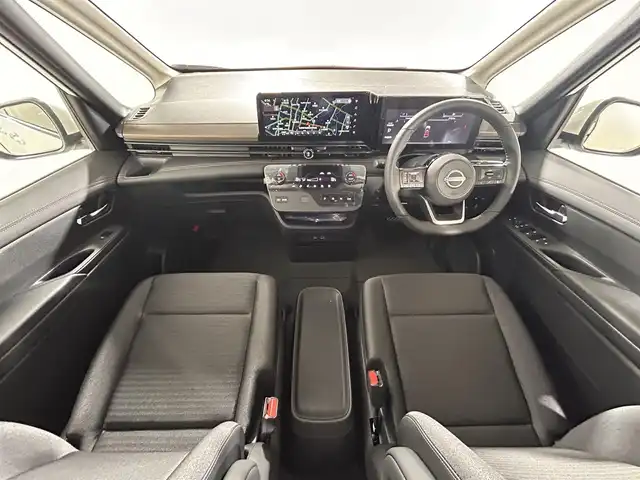 日産 セレナ e－パワー ハイウェイスター V 佐賀県 2025(令7)年 0.1千km プリズムホワイト 純正12.3インチナビ/フルセグTV/Bluetooth/両側パワースライドドア/ハンズフリースライドドア/純正11インチ後席モニター/プロパイロット/衝突軽減ブレーキ/レーンキープアシスト/コーナーセンサー/電子パーキング/ブレーキホールド/タイプC入力端子/USB入力端子/ワイヤレス充電/デジタルインナーミラー/純正前後ドライブレコーダー/ETC2.0/サンシェード/純正16インチアルミホイール
