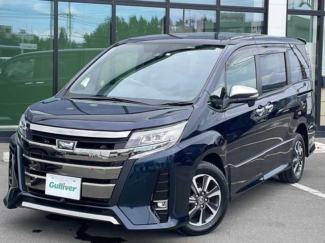 トヨタ ノア Si ダブルバイビーⅢ 道東・釧路十勝 2020(令2)年 7.5万km ブラッキッシュアゲハガラスフレーク ・寒冷地仕様/・4WD/・純正10.5インチSDナビ/(FM AM CD DVD フルセグ BT)/・バックカメラ/フロントカメラ/・衝突軽減システム/・車線逸脱警報/・クルーズコントロール/・両側パワースライドドア/・ビルトインETC/・横滑り防止/・前後ドライブレコーダー/・MTモード付AT/・革巻きステアリング/・ステアリングスイッチ/・LEDヘッドライト/・フォグライト/・オートマチックハイビーム/・オートライト/・フロントワイパーデアイサー/・電格ウィンカーミラー/・ドアバイザー/・スマートキー/・プッシュスタート/・純正アルミホイール