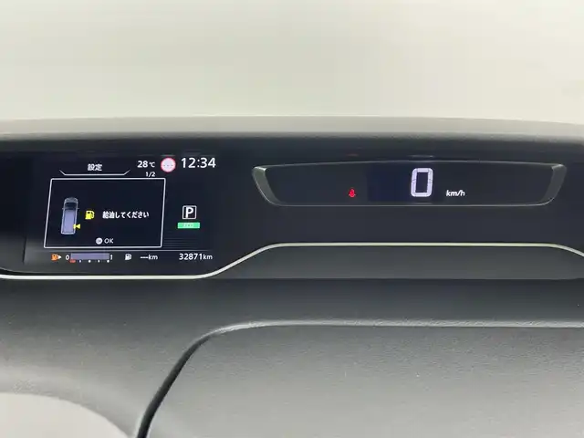 日産 セレナ ハイウェイスター V 大阪府 2020(令2)年 3.3万km ブリリアントホワイトパール 2トーン エマージェンシーブレーキ/プロパイロット/　・踏み間違い防止アシスト/　・車線逸脱警報機能/　・標識認識機能/　・ふらつき警報機能/純正ナビ（Bluetooth/CD/DVD）/フルセグTV/アラウンドビューモニター/両側パワースライドドア/レーダークルーズコントロール/LEDヘッドライト/フォグランプ/純正16インチアルミホイール/コーナーセンサー/電動パーキング/ブレーキホールド/スマートキー