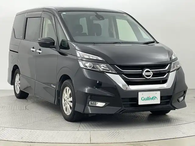 日産 セレナ ハイウェイスター 新潟県 2017(平29)年 4.8万km ダイヤモンドブラック プッシュスタート/純正ナビ(CD/DVD/Bluetooth)　/バックモニター　/フルセグＴＶ　/両側スライドドア　/Ｂｌｕｅｔｏｏｔｈ接続　/クルーズコントロール　　/ＬＥＤオートライト　/純正ＡＷ　/アイドリングストップ　/電格ミラー　/取扱説明書