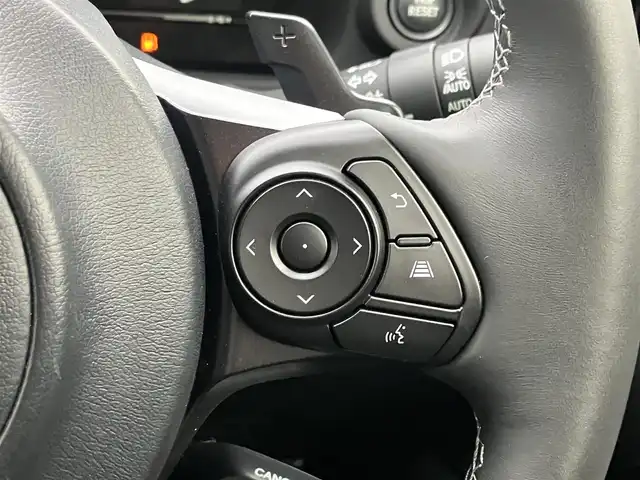 トヨタ ＧＲ８６ RZ 道南・函館 2024(令6)年 0.5万km クリスタルホワイトパール /社外ディスプレイオーディオ//バックカメラ//ETC//ハーフレザーシート//前席シートヒーター//LEDヘッドライト//ステアリング連動ヘッドランプ//オートライト//プリクラッシュブレーキ//後退時ブレーキアシスト//ブラインドスポットディテクション//レーダークルーズコントロール//スマートキー//エンジンプッシュスタート//取扱説明書//保証書