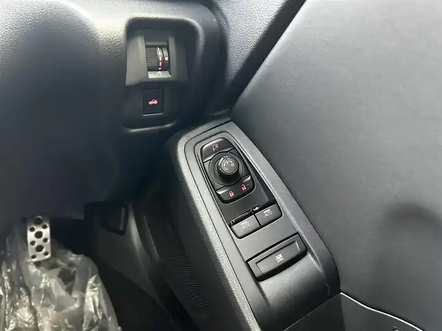 トヨタ ＧＲ８６ RZ 福島県 2024(令6)年 0.5万km クリスタルホワイトパール アイサイトコアテクノロジー/プリクラッシュブレーキ/後退時ブレーキアシスト/誤発進抑制制御/全車速追従機能付きクルーズコントロール/後側方警戒支援システム/ハイビームアシスト/社外ディスプレイオーディオ/【USB/BT】/バックカメラ/ETC/前席シートヒーター/パドルシフト/ステアリングリモコン/LEDオートライト/社外フロアマット