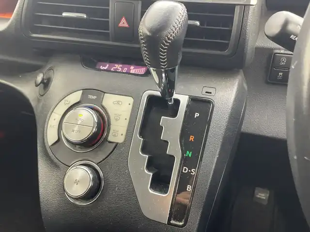 トヨタ シエンタ G 群馬県 2016(平28)年 8.8万km ヴィンテージブラウンパールクリスタルシャイン 純正７型ナビ　フルセグＴＶ　バックカメラ　両側電動スライドドア　衝突被害軽減システム　レーンアシスト　ステアリグスイッチ　オートマチックハイビーム　ＬＥＤオートライト　ＥＴＣ　スマートキー　禁煙車