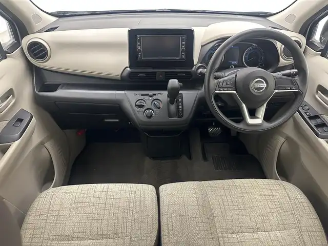 日産 デイズ S 兵庫県 2020(令2)年 6.3万km スターリングシルバーM ・純正SDナビ/・フルセグTV/・Bluetooth接続あり/・バックカメラ/・ETC/・フルセグTV/・前方ドライブレコーダー/・リモコンキー/・電動格納ミラー/・オートライト/・純正フロアマット/・純正ホイールキャップ