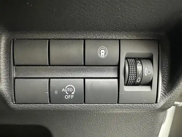 日産 デイズ S 兵庫県 2020(令2)年 6.3万km スターリングシルバーM ・純正SDナビ/・フルセグTV/・Bluetooth接続あり/・バックカメラ/・ETC/・フルセグTV/・前方ドライブレコーダー/・リモコンキー/・電動格納ミラー/・オートライト/・純正フロアマット/・純正ホイールキャップ