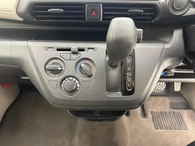 日産 デイズ S 兵庫県 2020(令2)年 6.3万km スターリングシルバーM ・純正SDナビ/・フルセグTV/・Bluetooth接続あり/・バックカメラ/・ETC/・フルセグTV/・前方ドライブレコーダー/・リモコンキー/・電動格納ミラー/・オートライト/・純正フロアマット/・純正ホイールキャップ